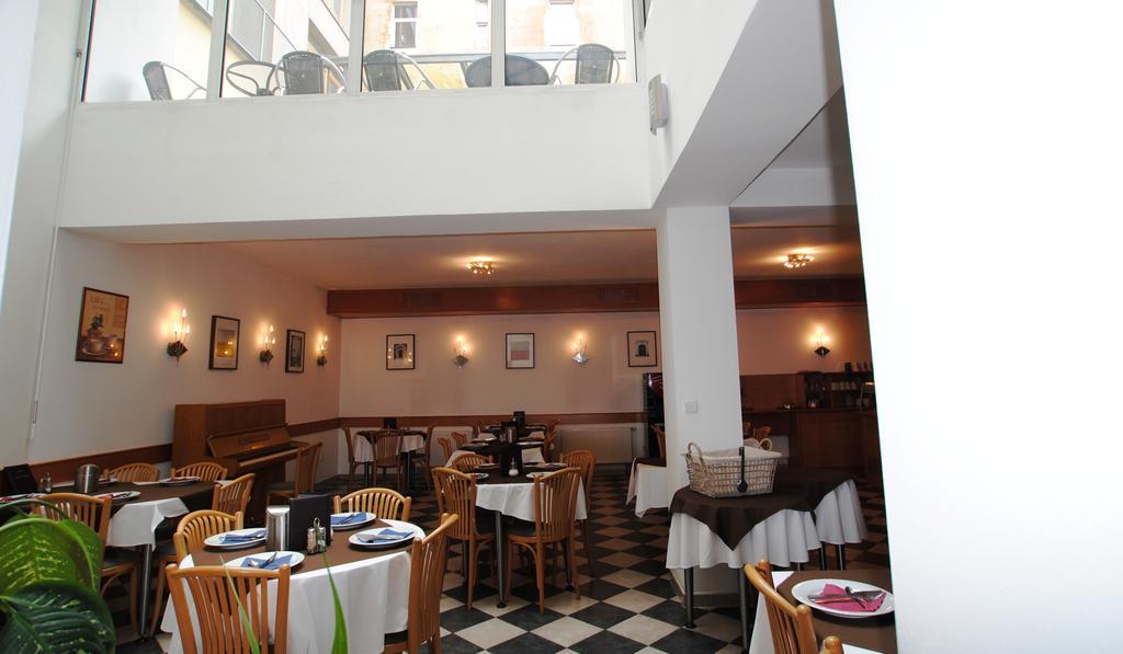 Hotel Augustus Et Otto Prague Exterior photo